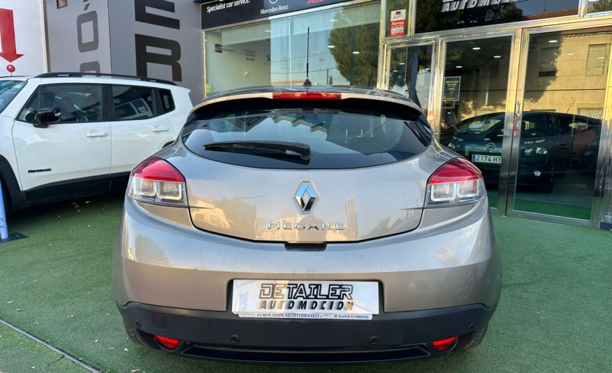 RENAULT Megane COUPE