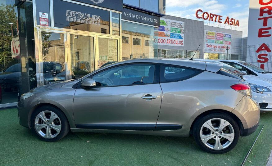 RENAULT Megane COUPE