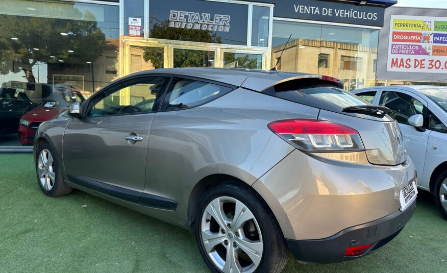 RENAULT Megane COUPE