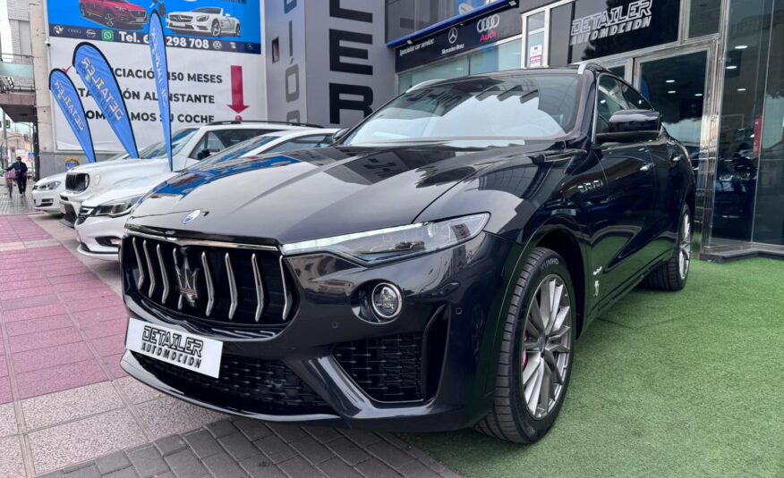 MASERATI LEVANTE 2020