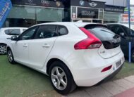 VOLVO V40 2.0 D2 INSCRIPTION