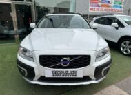 VOLVO XC70 2.4 D5 AWD SUMMUM AUTO