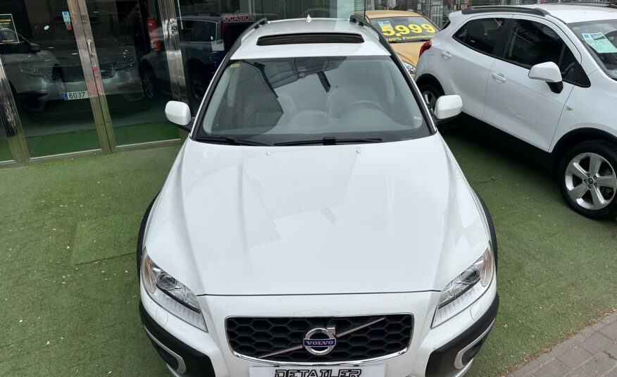 VOLVO XC70 2.4 D5 AWD SUMMUM AUTO