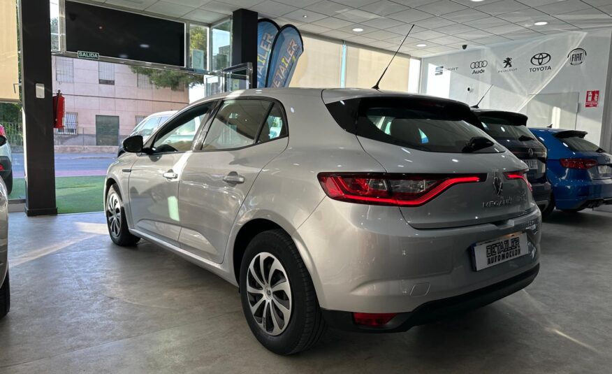 RENAULT Megane LIFE ENERGY TCE 74KW 100CV