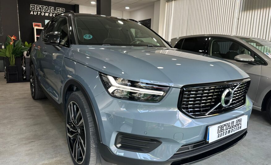 VOLVO XC40 R-Desing