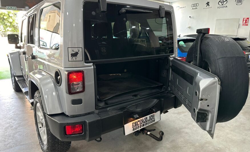 JEEP Wrangler Unlimited 2.8 CRD Sahara Auto