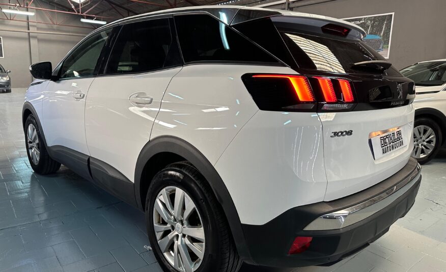 PEUGEOT 3008 2019