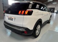 PEUGEOT 3008 2019