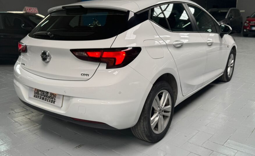 OPEL ASTRA 2019