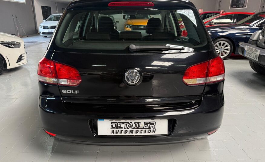 VOLKSWAGEN GOLF 2012