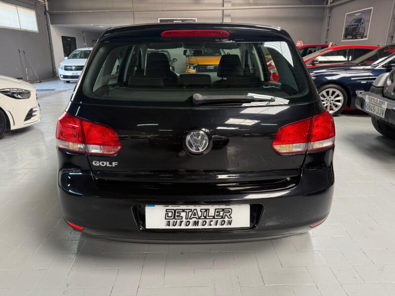 VOLKSWAGEN GOLF 2012