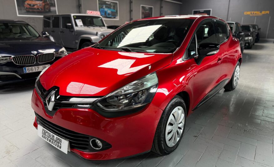 RENAULT Clio 2017