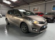 TOYOTA VERSO TECHO PANORÁMICO