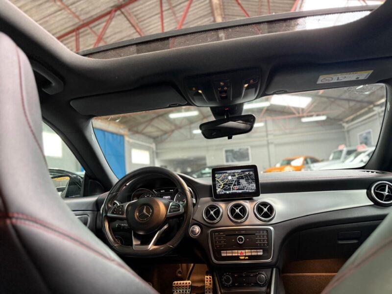 MERCEDES-BENZ CLASE CLA TECHO PANORAMICO