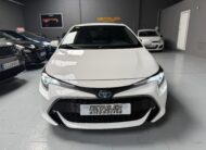 TOYOTA Corolla HYBRID
