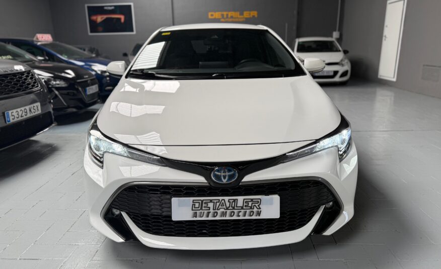 TOYOTA Corolla HYBRID