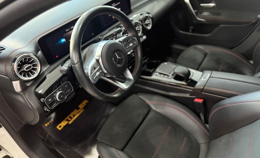 MERCEDES-BENZ CLASE CLA
