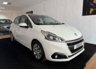 PEUGEOT 208 2018