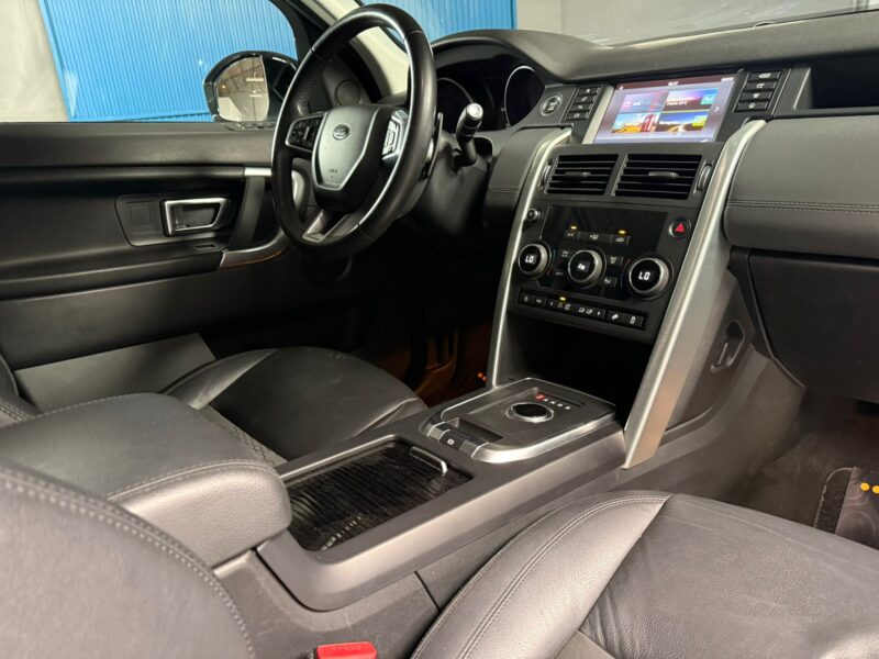 LAND-ROVER DISCOVERY 2018