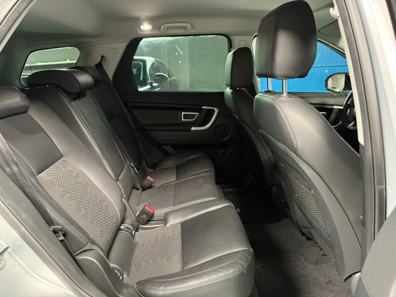 LAND-ROVER DISCOVERY 2018