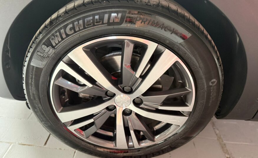 PEUGEOT 3008 HDI ALLURE
