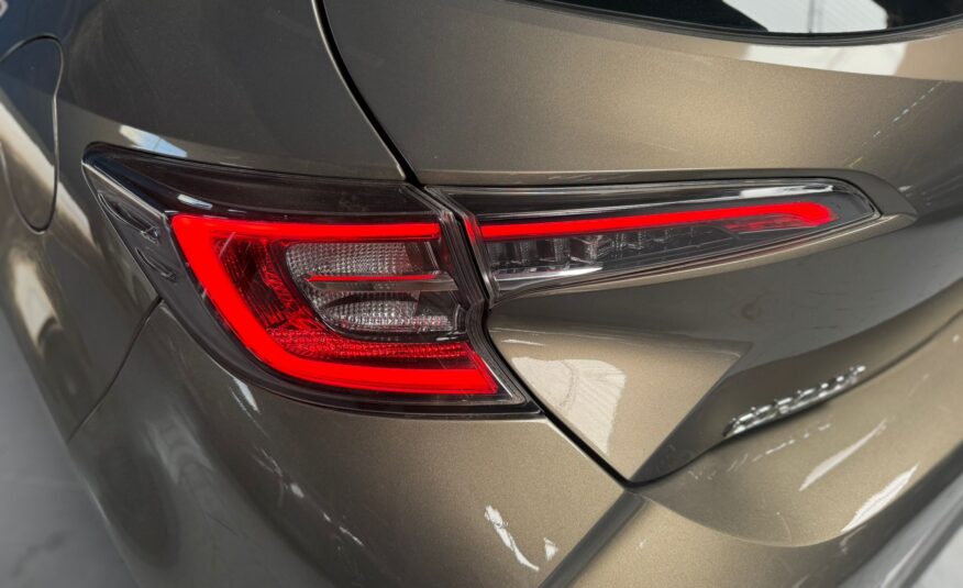 TOYOTA COROLLA HYBRID