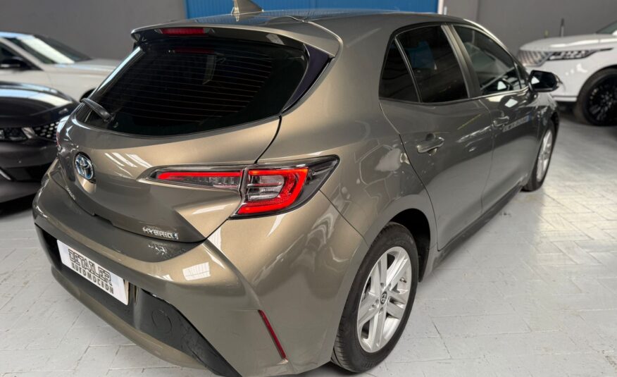 TOYOTA COROLLA HYBRID