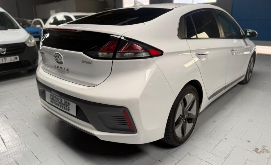 HYUNDAI IONIQ HYBRID