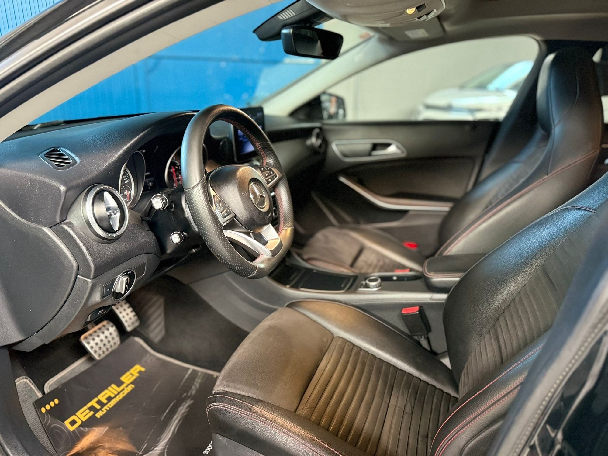 MERCEDES-BENZ Clase CLA 220 d