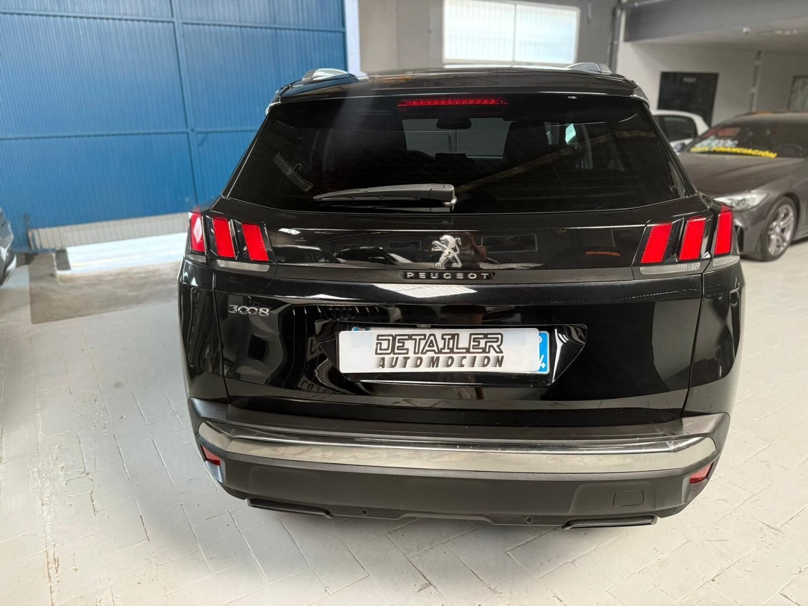 PEUGEOT 3008 1.5 BlueHDi 96kW (130CV) S&S Allure Pack