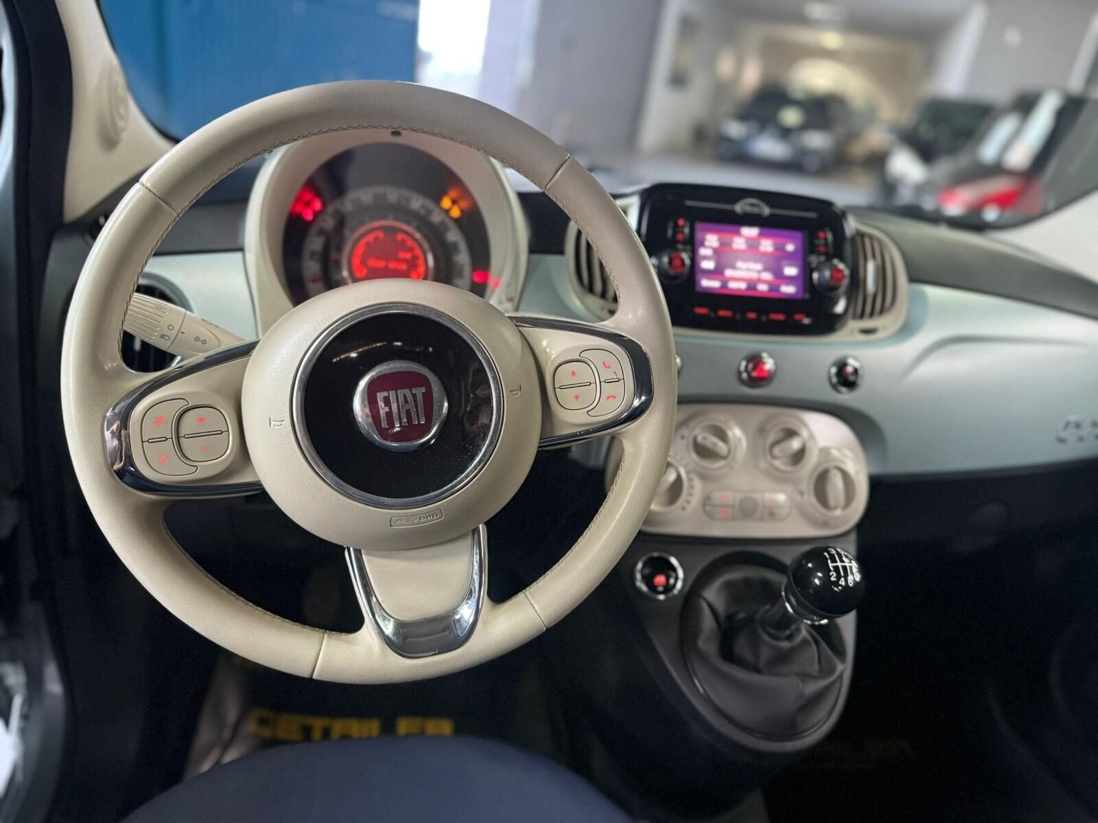 FIAT 500 1.0 HEV