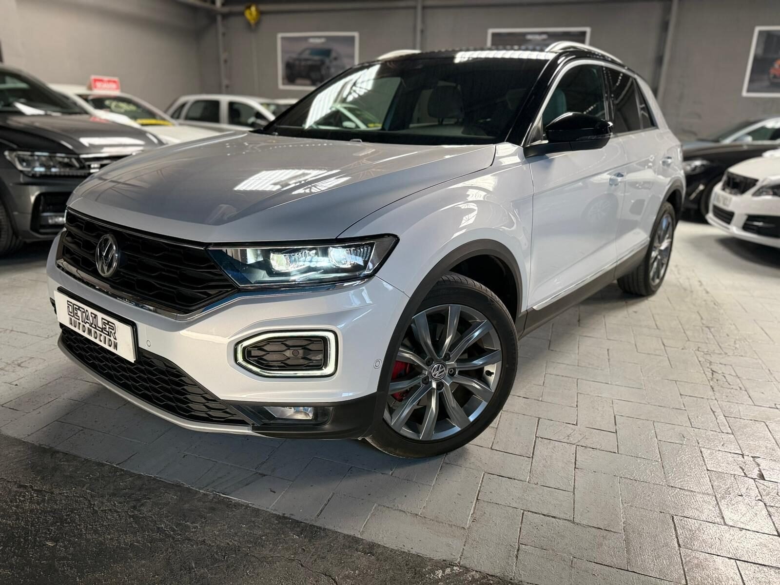 VOLKSWAGEN T-ROC 2.0