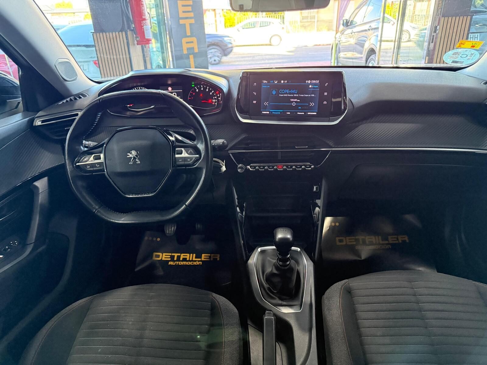 PEUGEOT 2008 1.2 PureTech