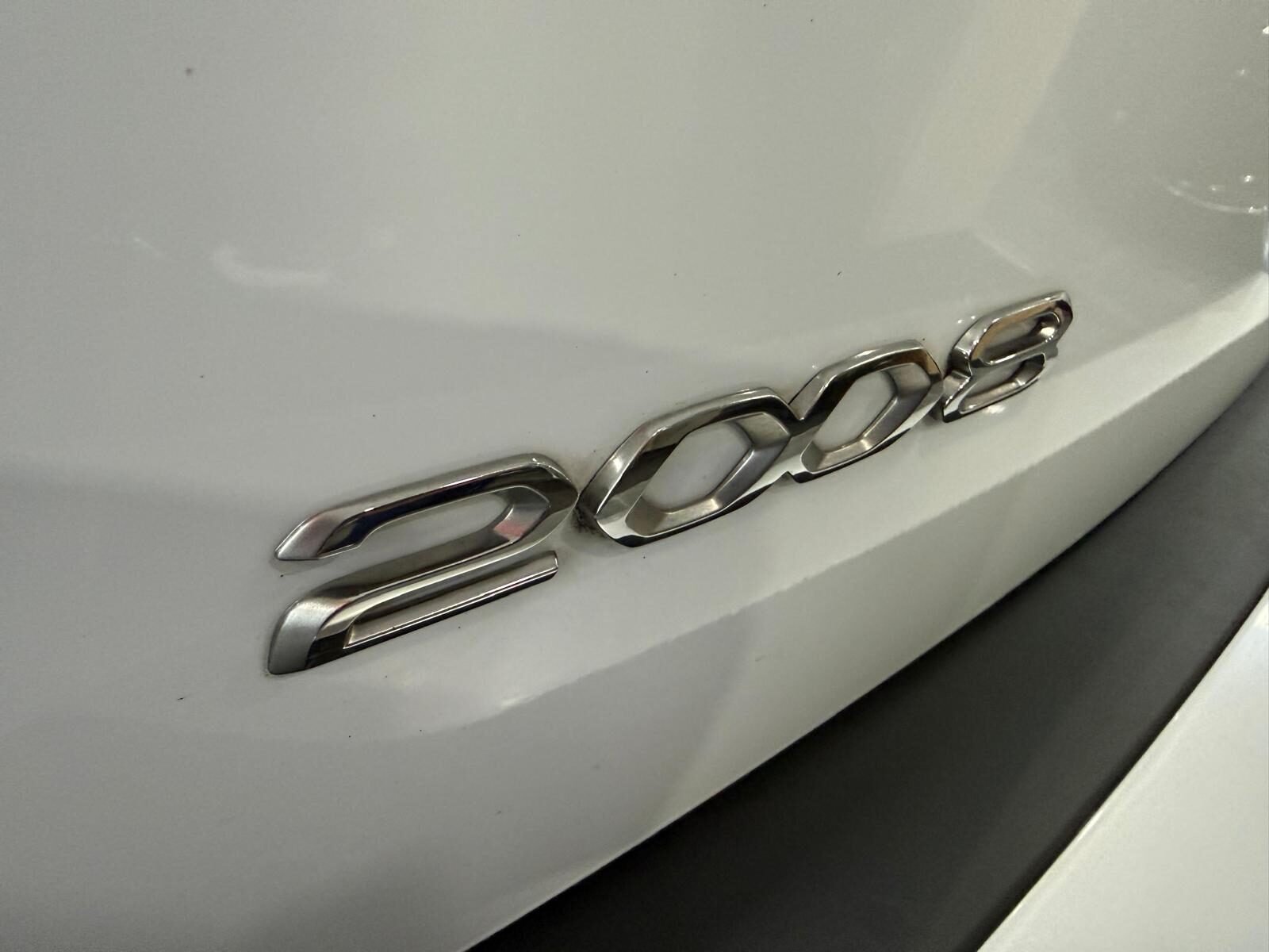 PEUGEOT 2008 1.2 PureTech