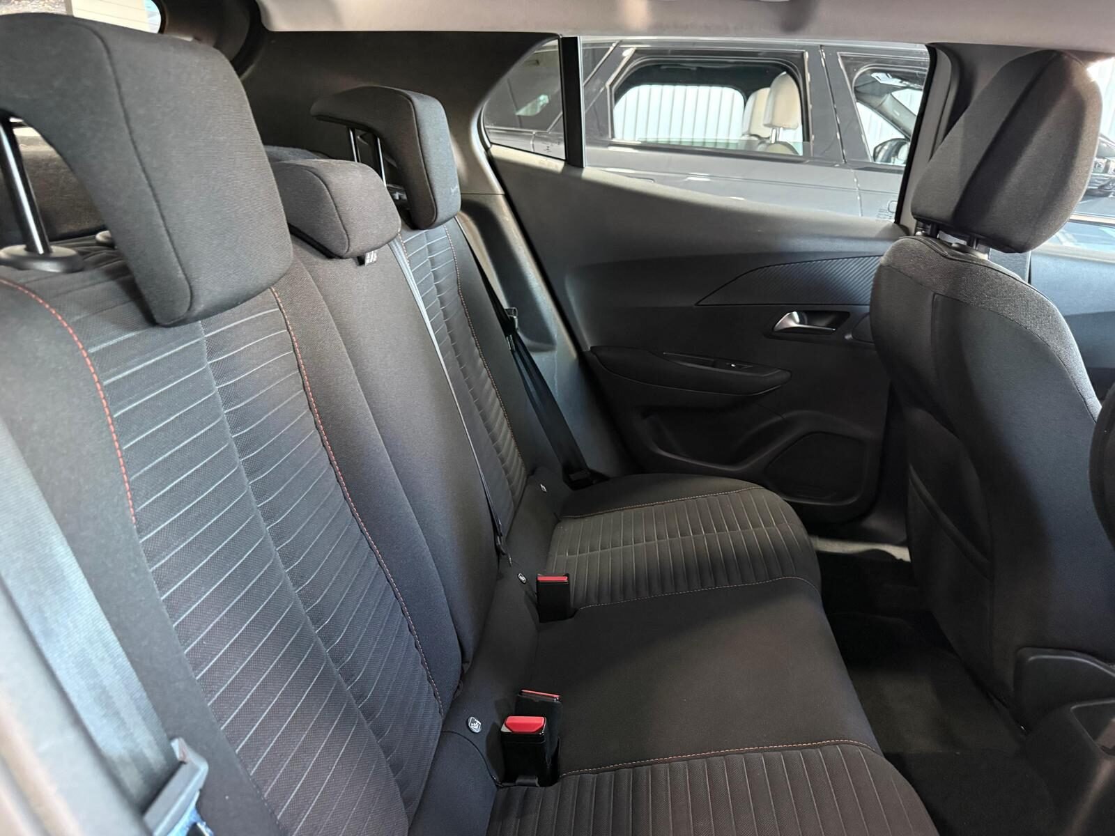 PEUGEOT 2008 1.2 PureTech