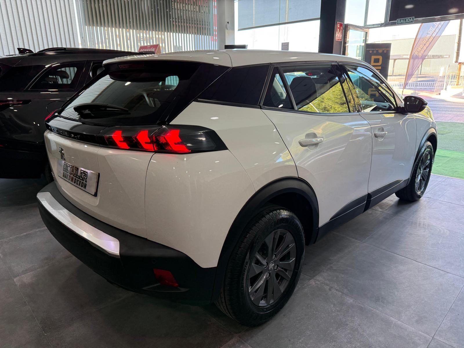 PEUGEOT 2008 1.2 PureTech