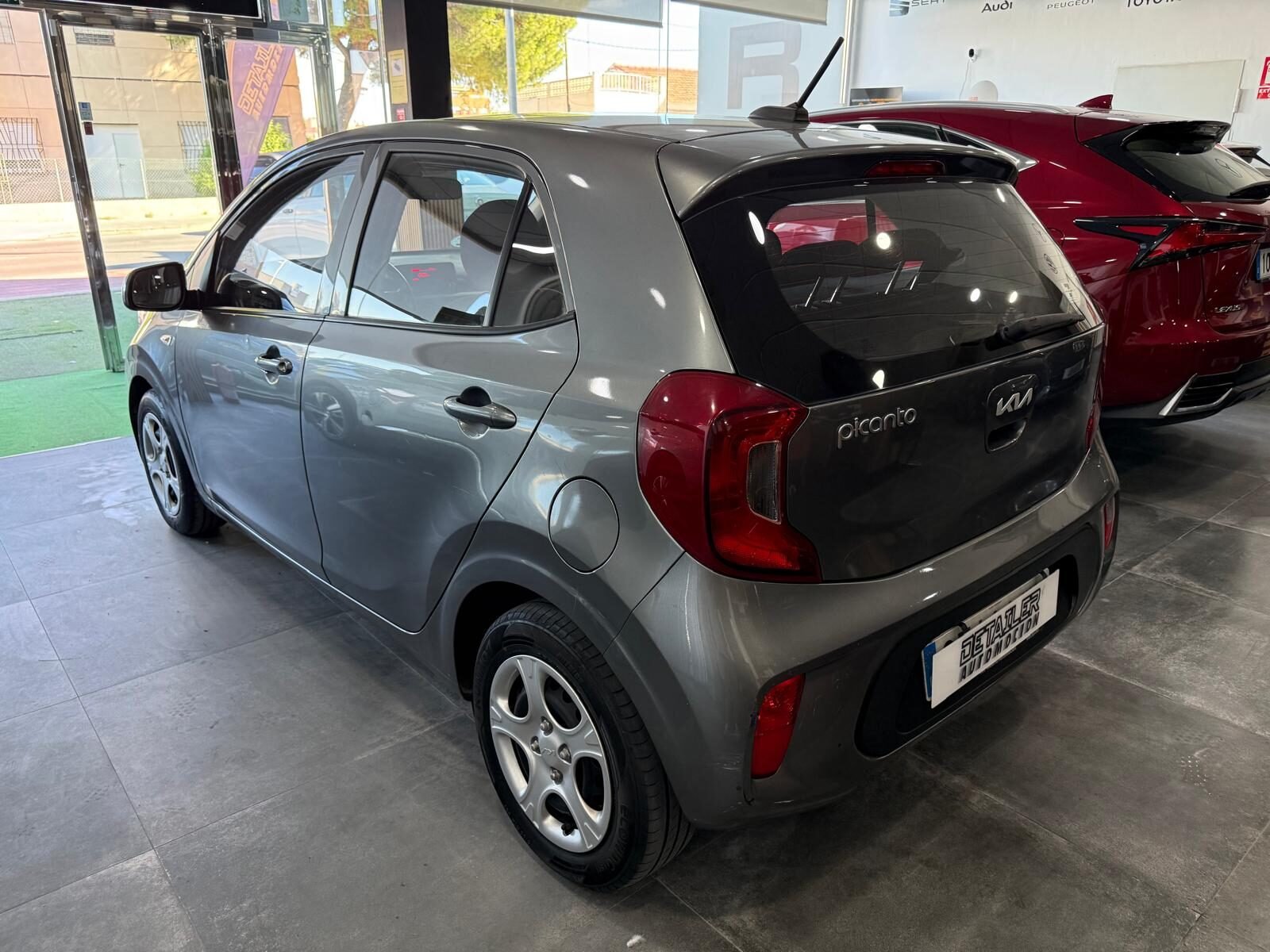 KIA Picanto 1.0