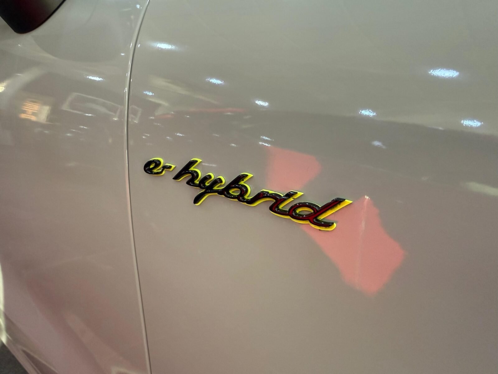 PORSCHE Cayenne EHYBRID