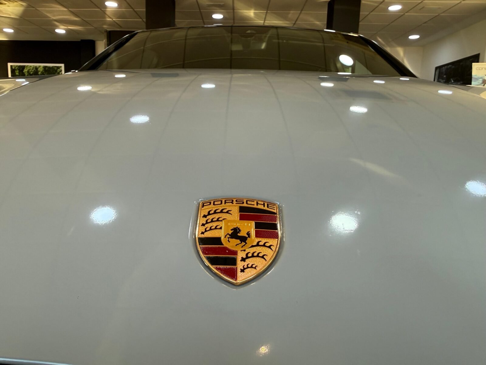 PORSCHE Cayenne EHYBRID
