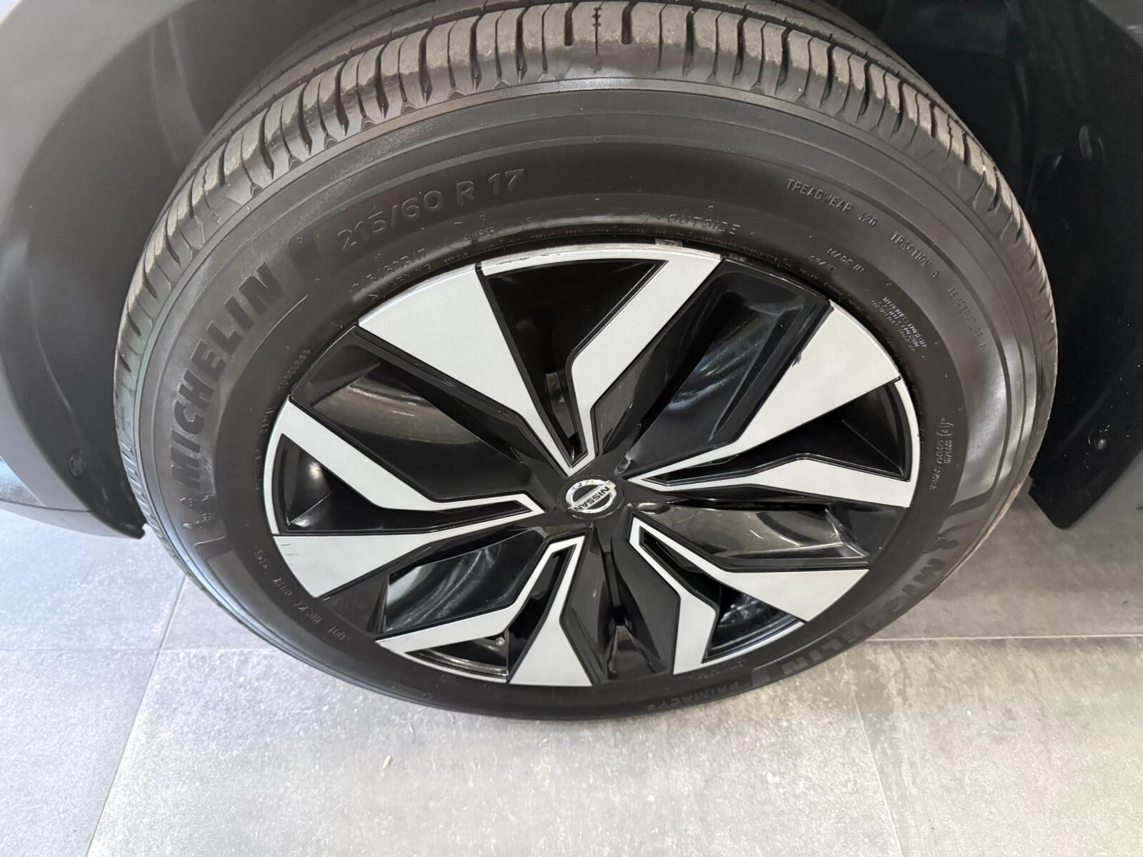 NISSAN JUKE 1.0 ACENTA