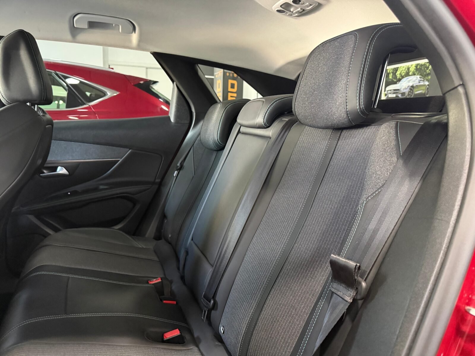 PEUGEOT 3008 1.6 Hybrid
