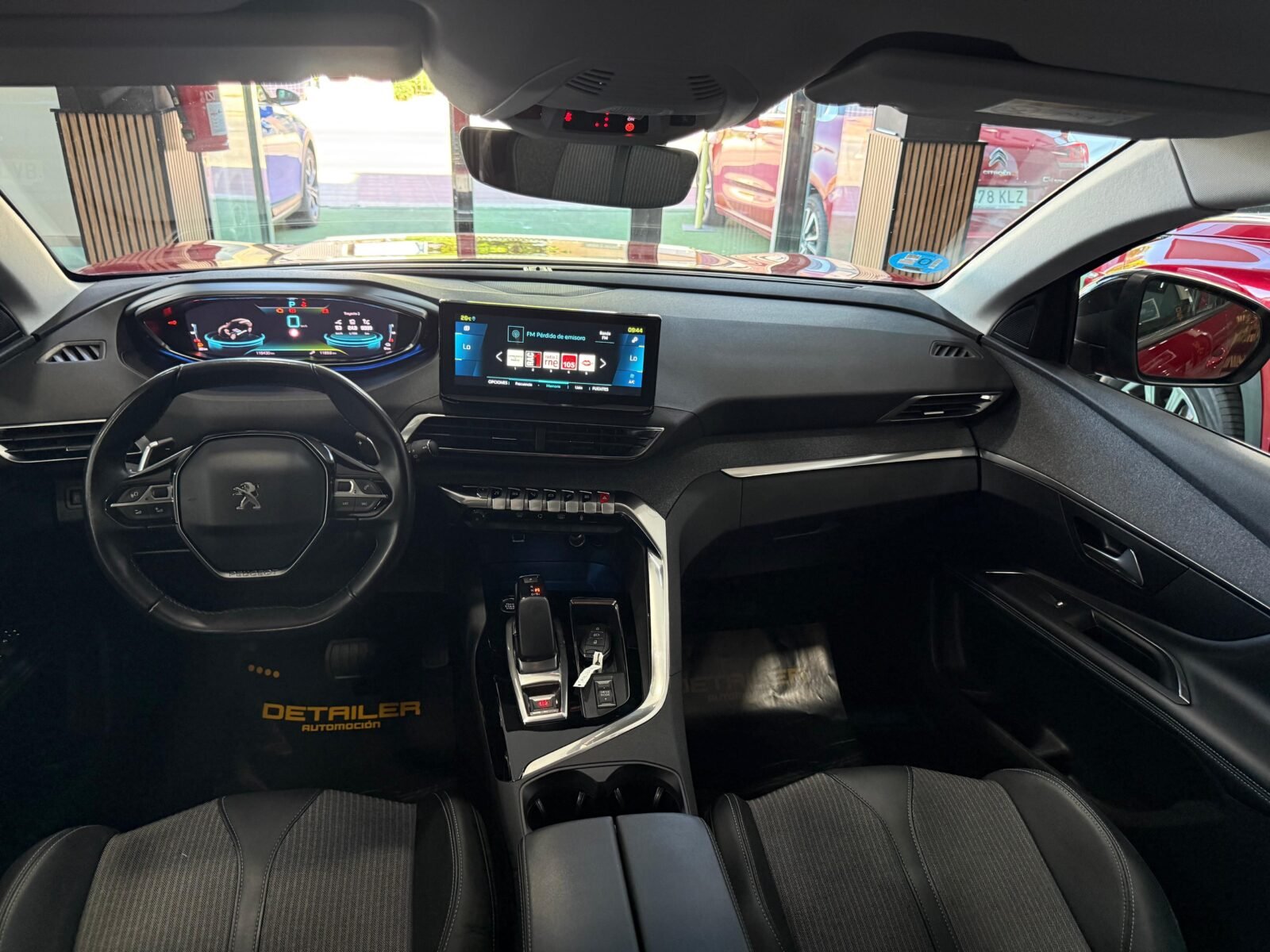 PEUGEOT 3008 1.6 Hybrid
