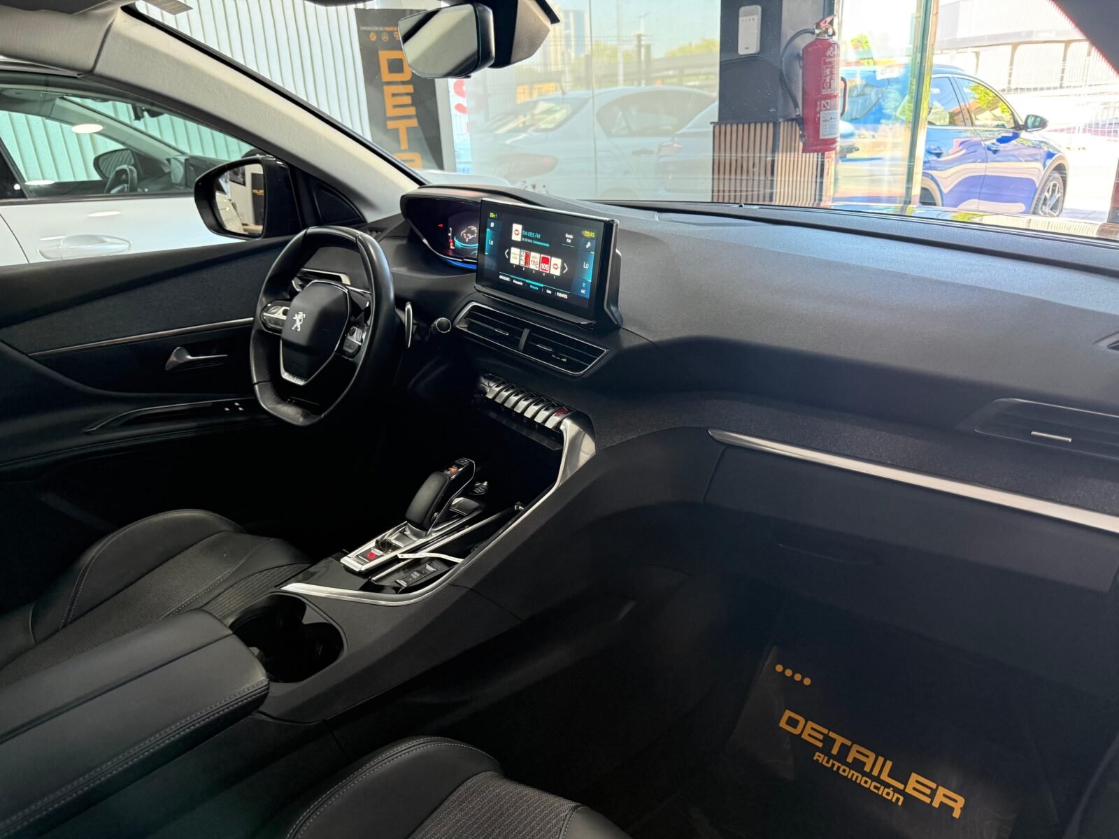 PEUGEOT 3008 1.6 Hybrid