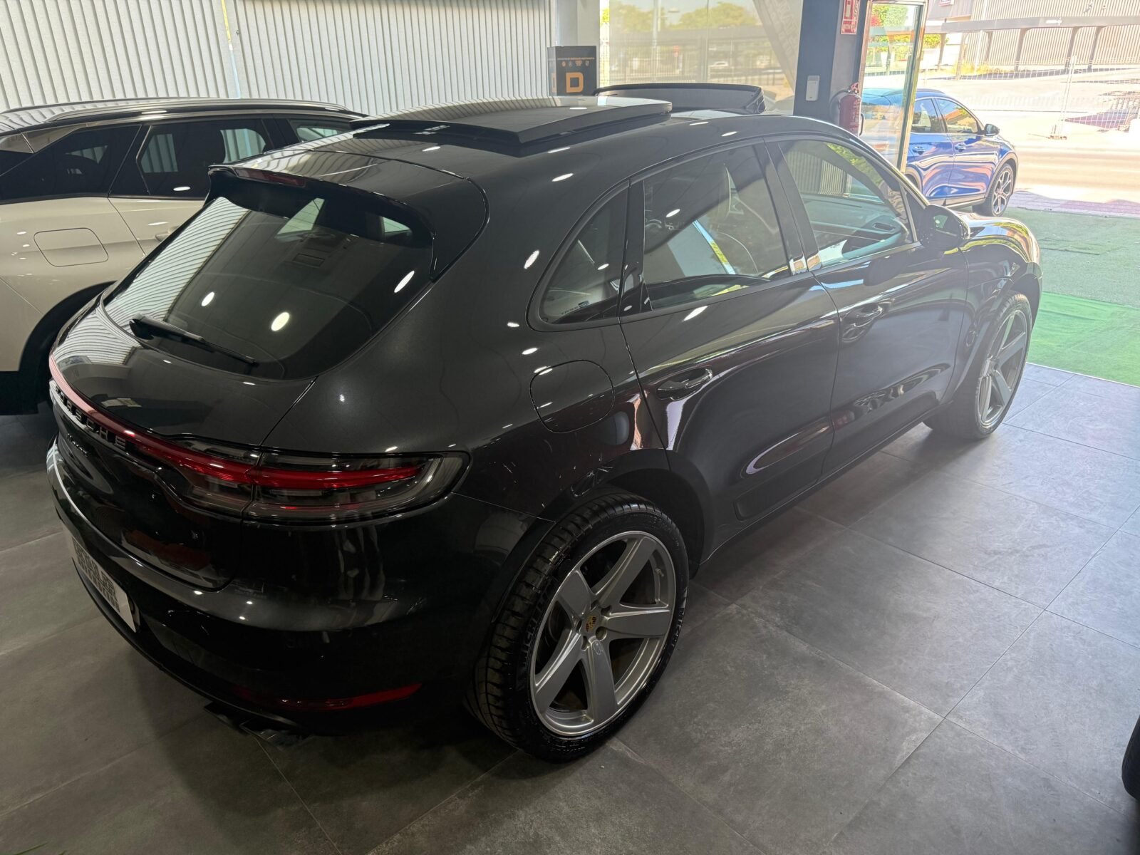 PORSCHE Macan 2.0 245 S/S PDK