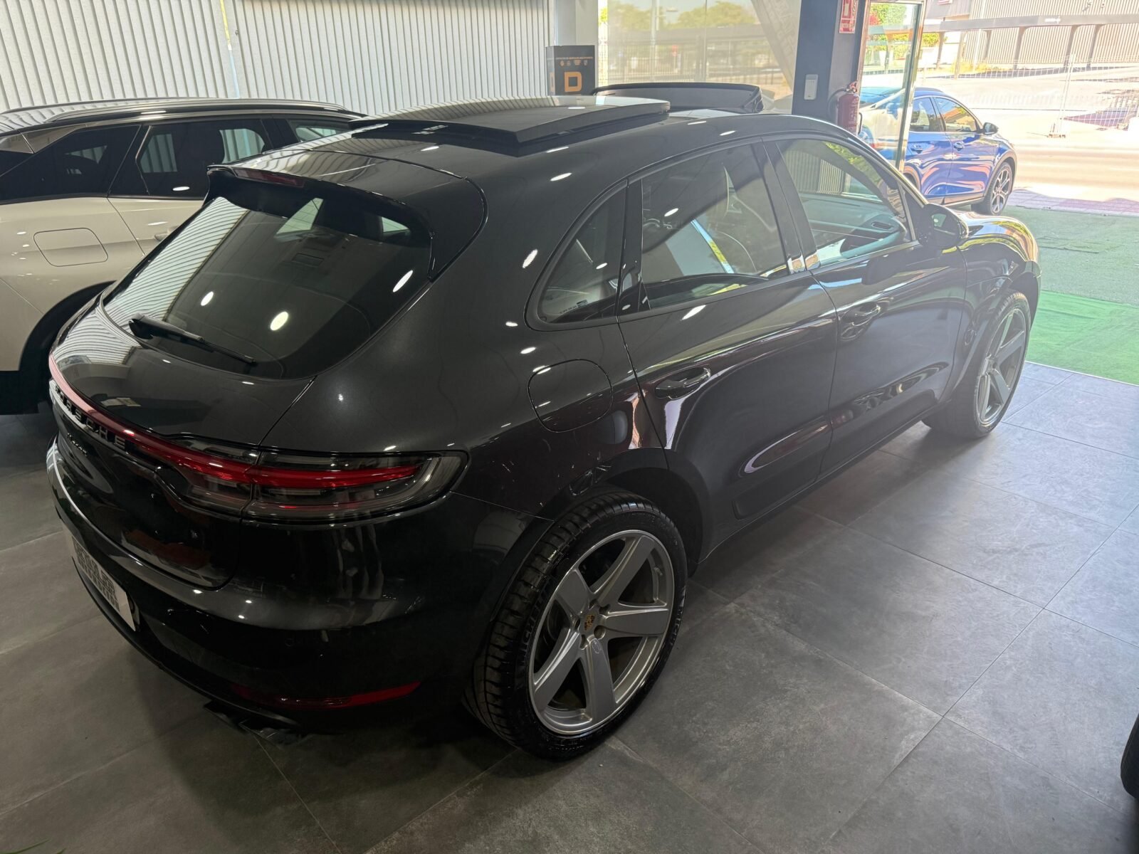 PORSCHE Macan 2.0 245 S/S PDK