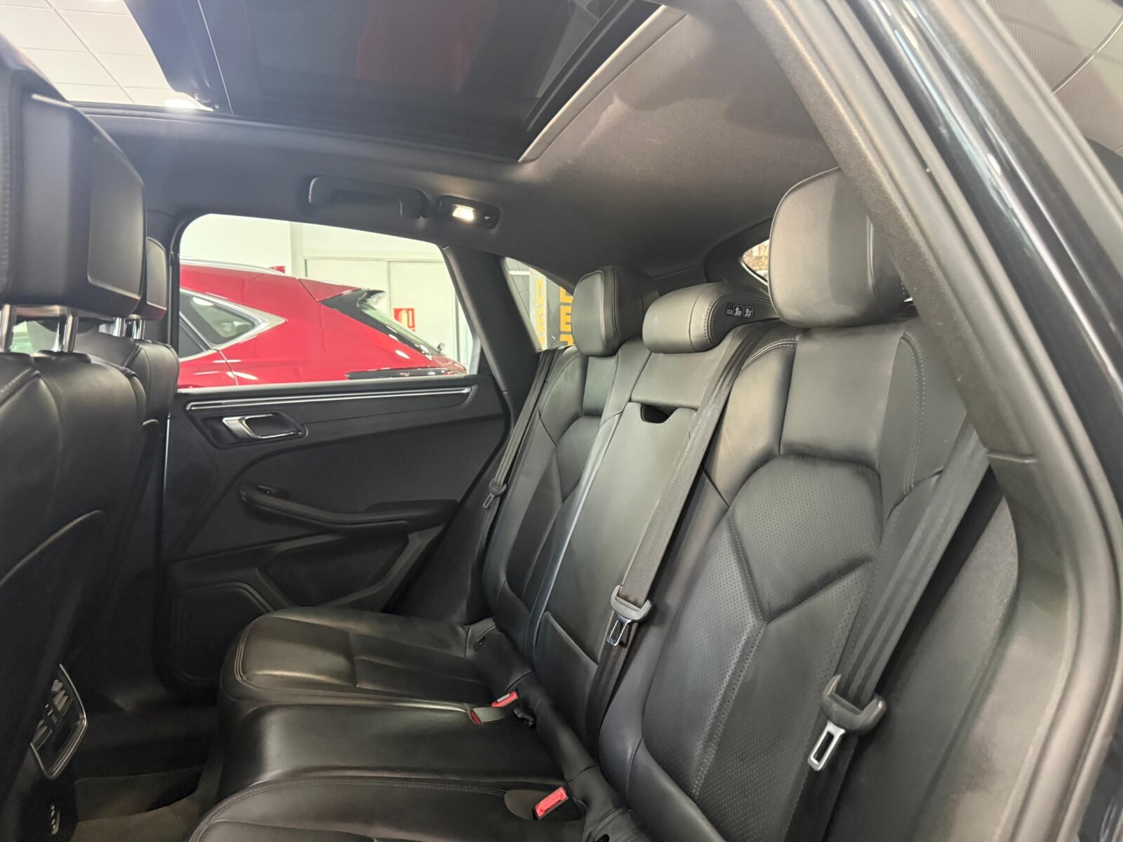 PORSCHE Macan 2.0 245 S/S PDK