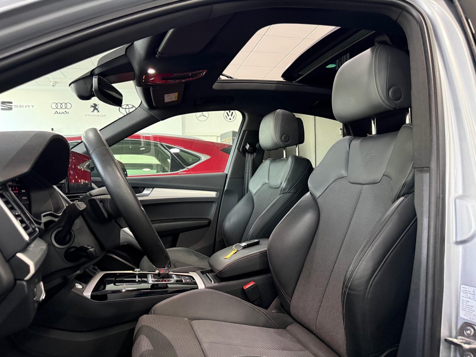 AUDI Q5 2.0 TDI S LINE