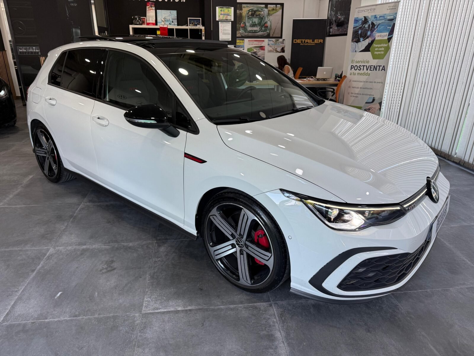 VOLKSWAGEN GOLF GTI