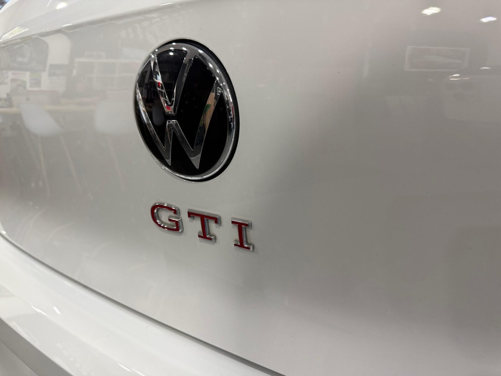 VOLKSWAGEN GOLF GTI