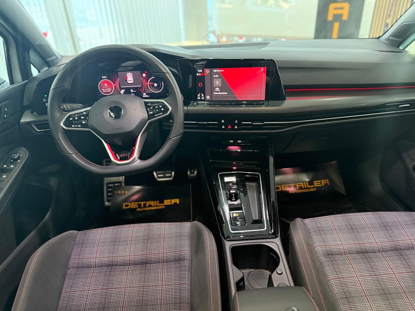 VOLKSWAGEN GOLF GTI
